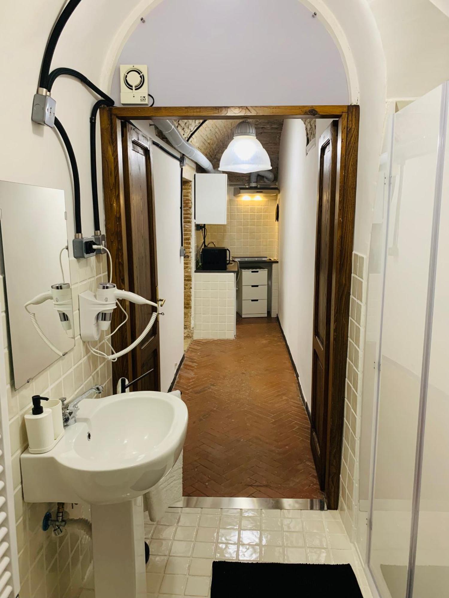 Porta Conca Apartments リエーティ エクステリア 写真